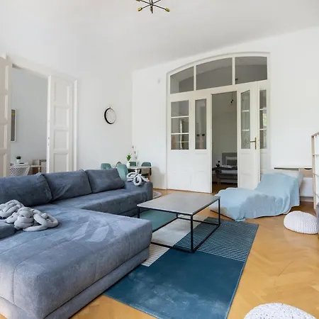 Super 2br-2bt With Balcony&view&sauna&jacuzzi